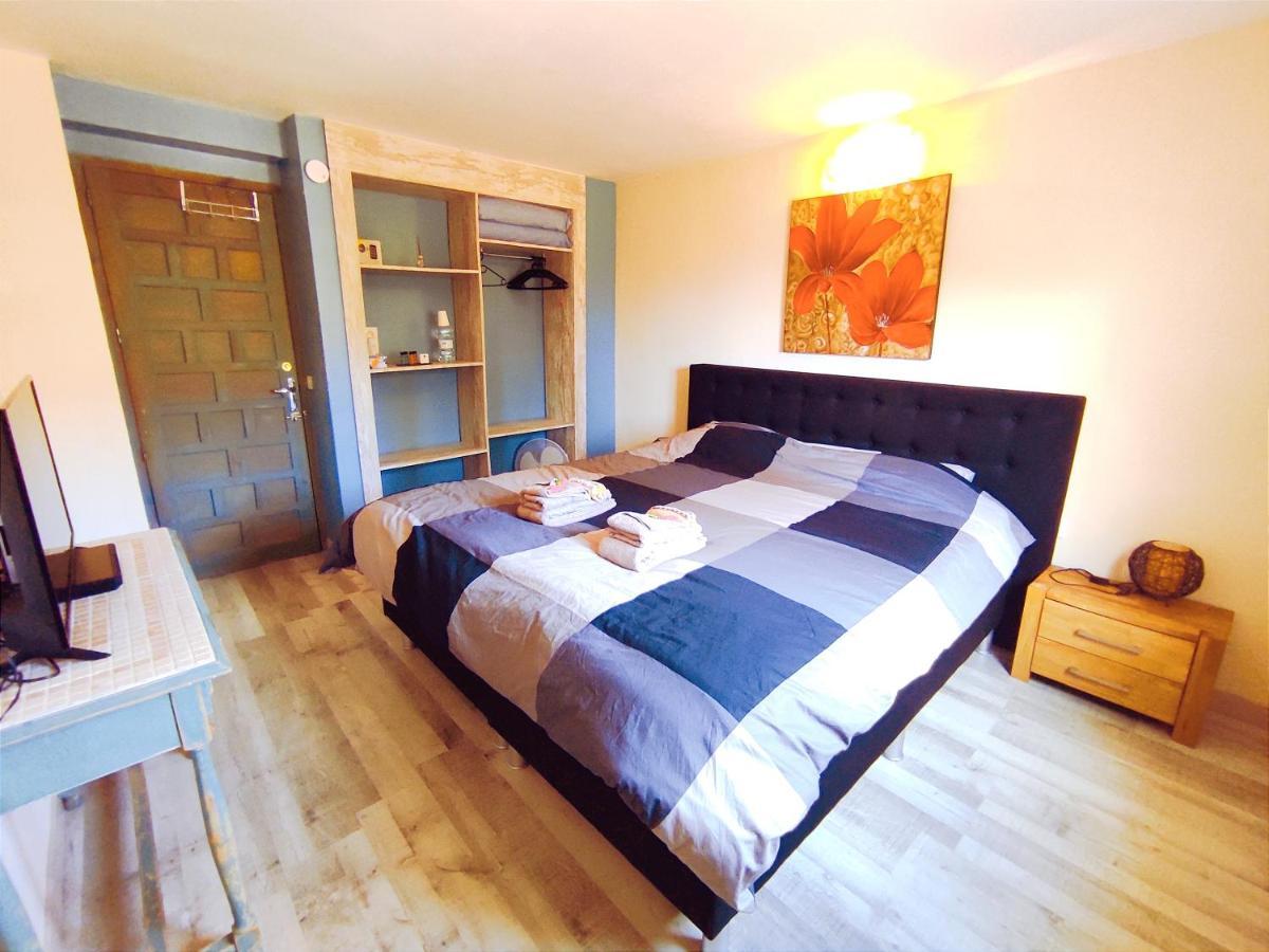 Bed and Breakfast Casa Pura Vida Relleu Екстер'єр фото